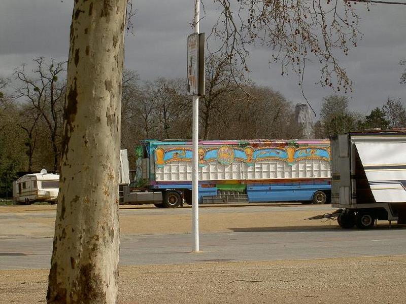 Foire-du-Trone-montage-2004-4