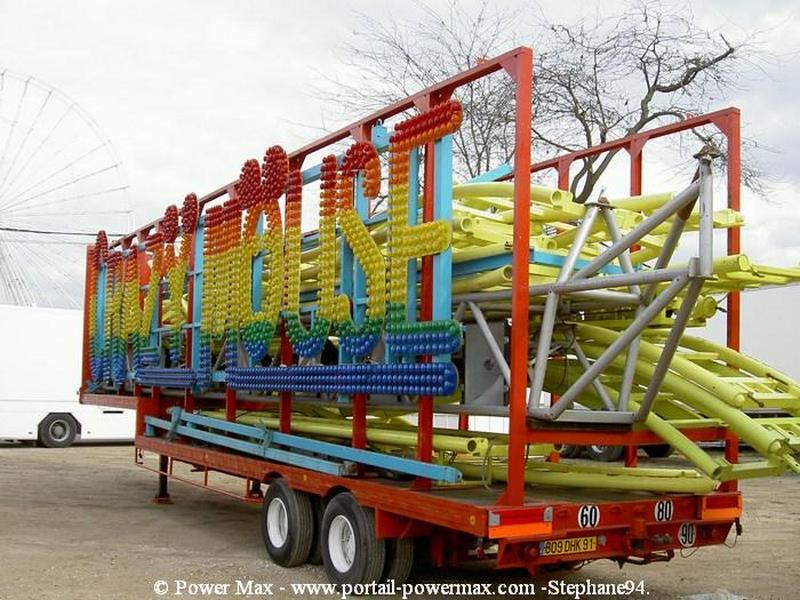Foire-du-Trone-2005-montage-2005-108