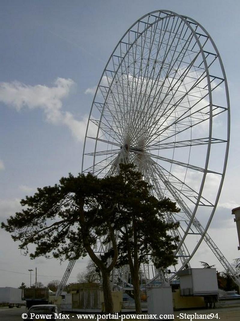 Foire-du-Trone-2005-montage-2005-123