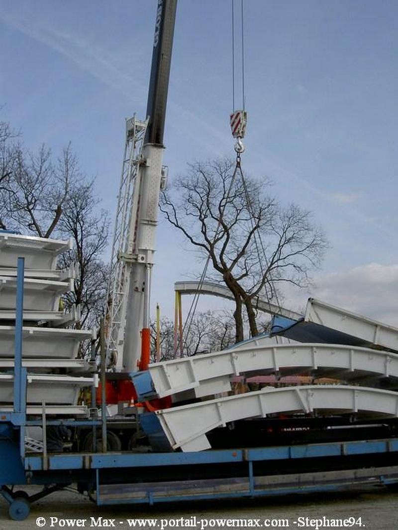 Foire-du-Trone-2005-montage-2005-124