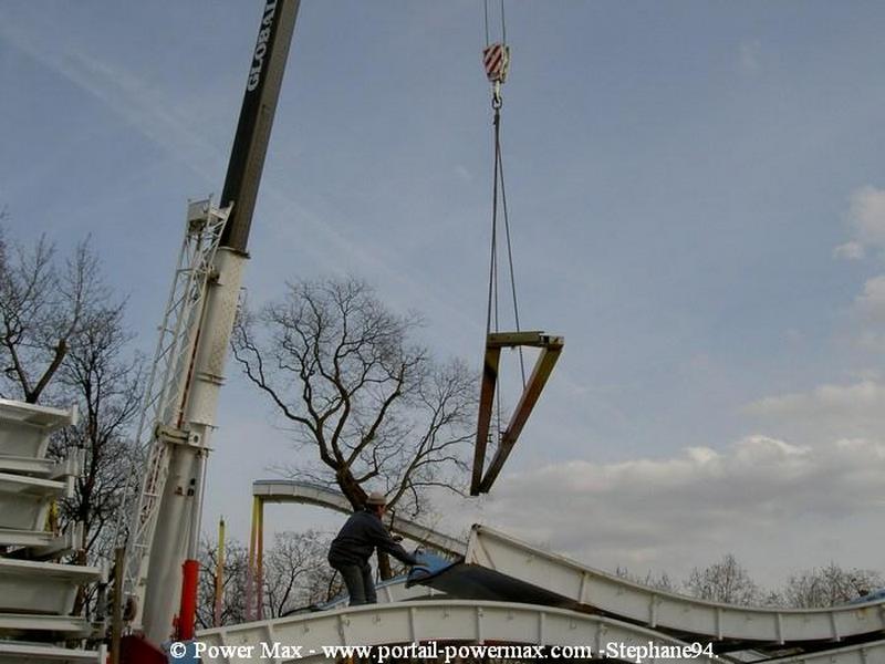 Foire-du-Trone-2005-montage-2005-125