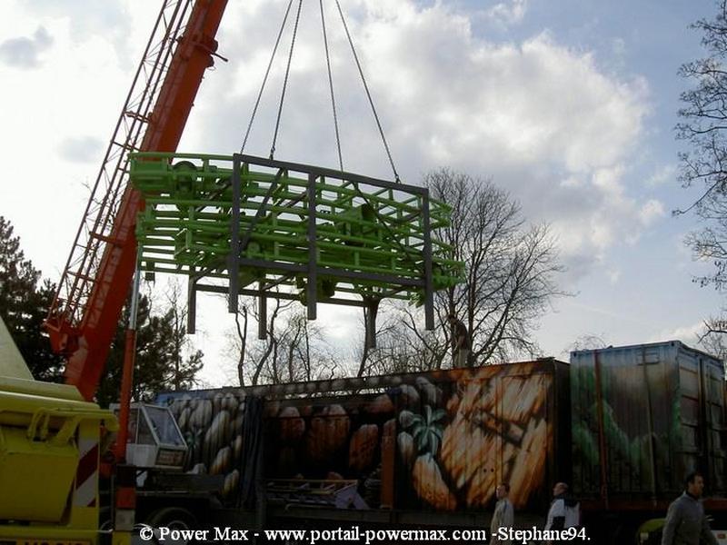 Foire-du-Trone-2005-montage-2005-139