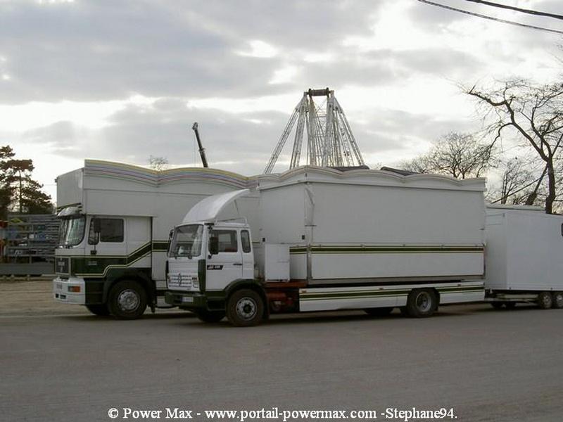 Foire-du-Trone-2005-montage-2005-156