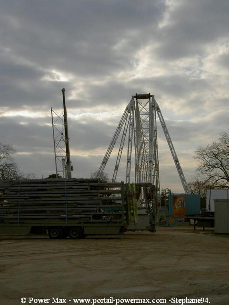 Foire-du-Trone-2005-montage-2005-158