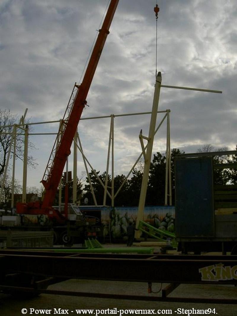 Foire-du-Trone-2005-montage-2005-164