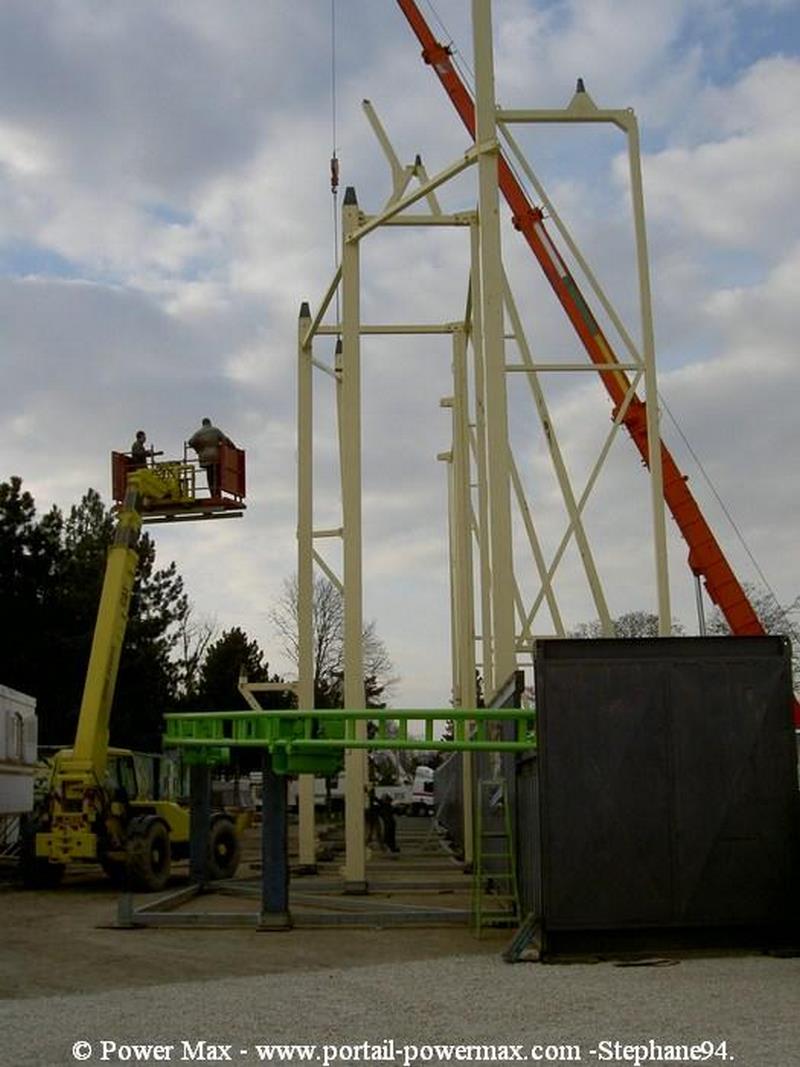 Foire-du-Trone-2005-montage-2005-168