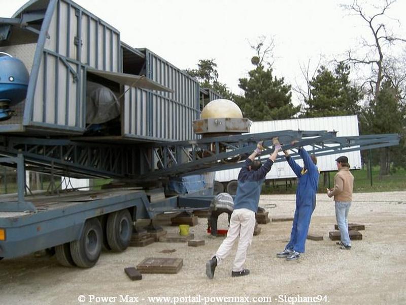 Foire-du-Trone-2005-montage-2005-197