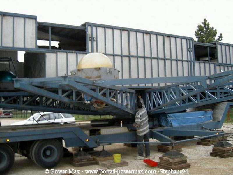 Foire-du-Trone-2005-montage-2005-200