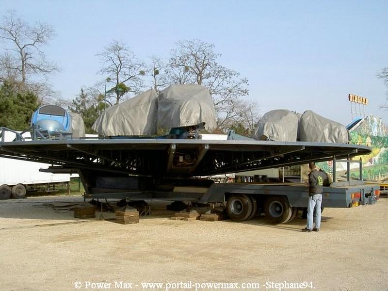 Foire-du-Trone-2005-montage-2005-220
