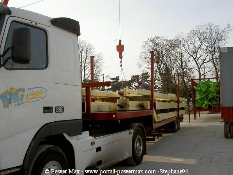 Foire-du-Trone-2005-montage-2005-228