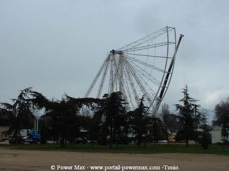 Foire-du-Trone-2005-montage-2005-23