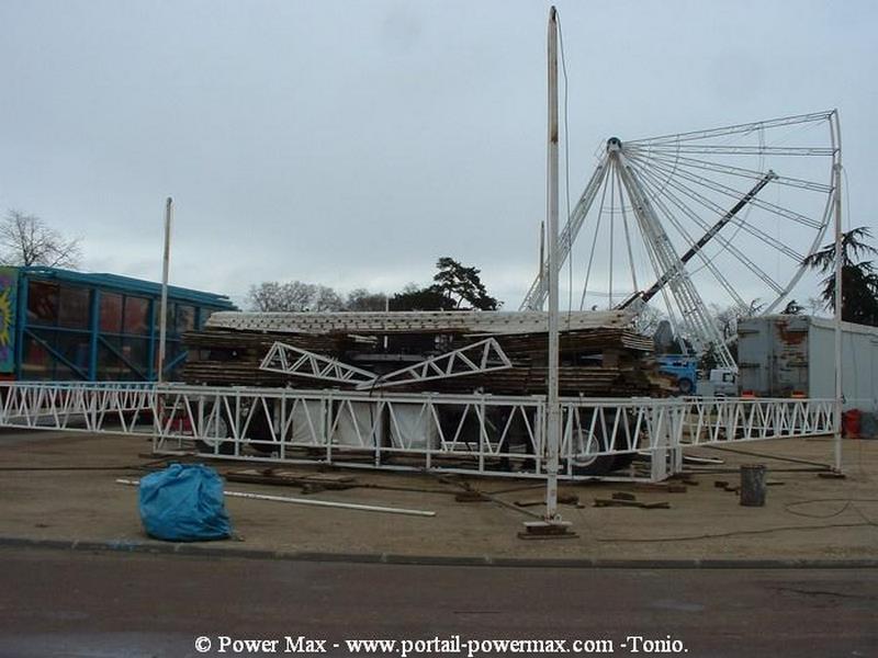 Foire-du-Trone-2005-montage-2005-25