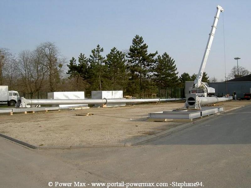 Foire-du-Trone-2005-montage-2005-264