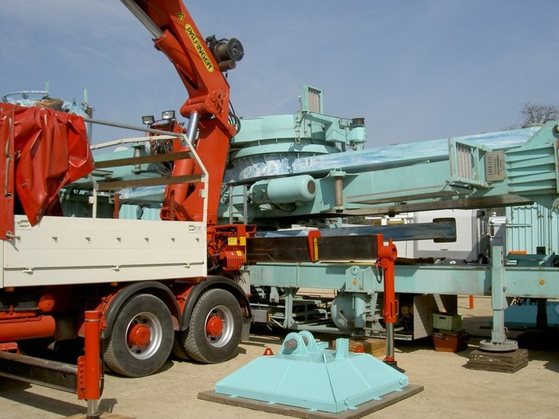 Foire-du-Trone-2005-montage-2005-302