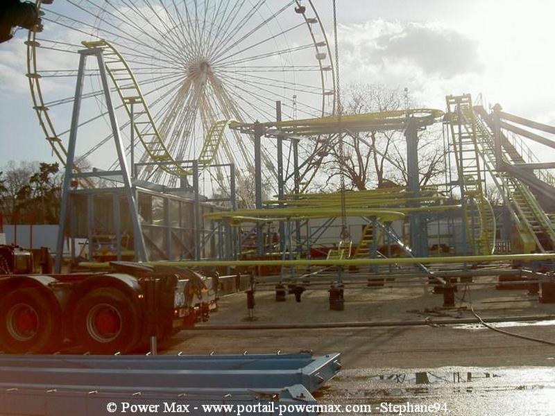 Foire-du-Trone-2005-montage-2005-343
