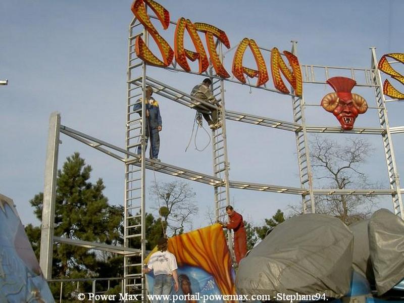 Foire-du-Trone-2005-montage-2005-350