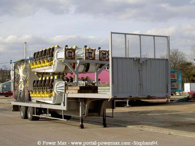 Foire-du-Trone-2005-montage-2005-40