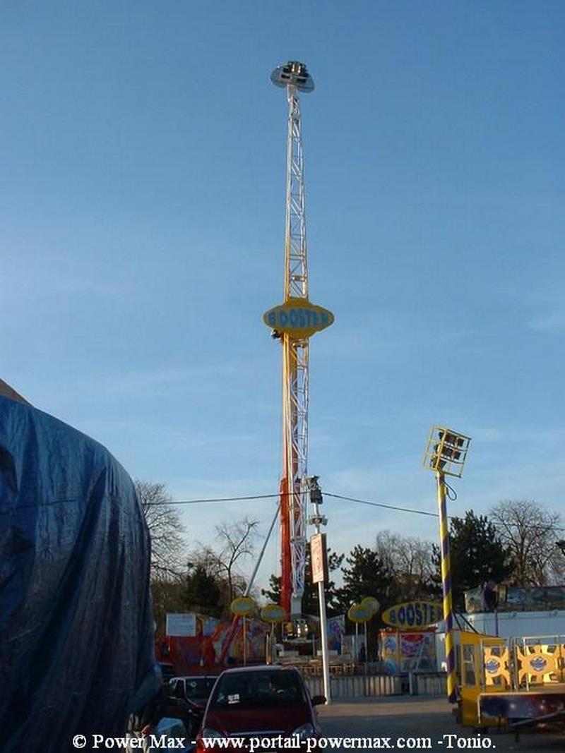 Foire-du-Trone-2005-montage-2005-424