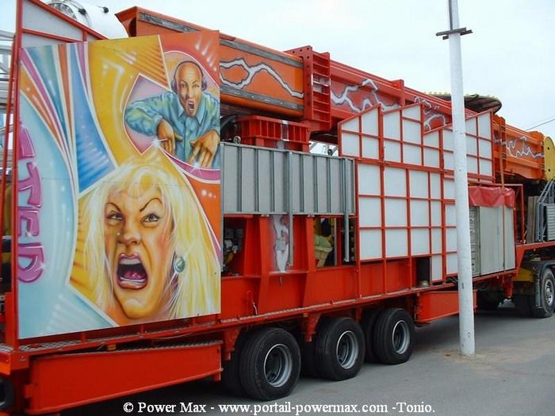 Foire-du-Trone-2005-montage-2005-441