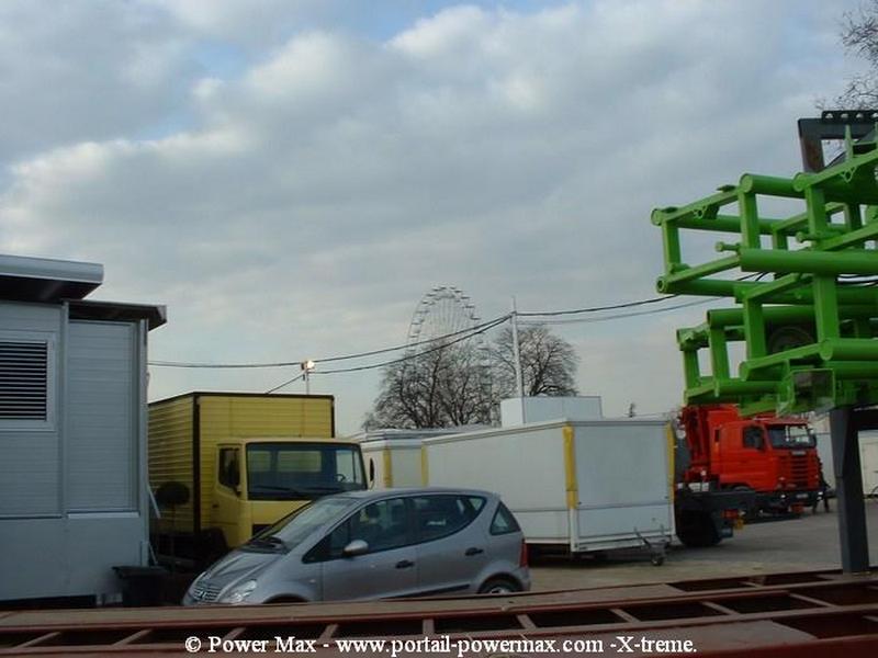 Foire-du-Trone-2005-montage-2005-492