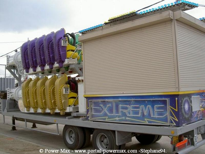 Foire-du-Trone-2005-montage-2005-61