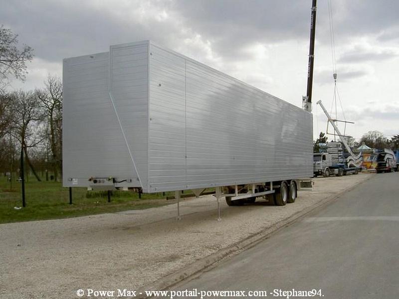 Foire-du-Trone-2005-montage-2005-72
