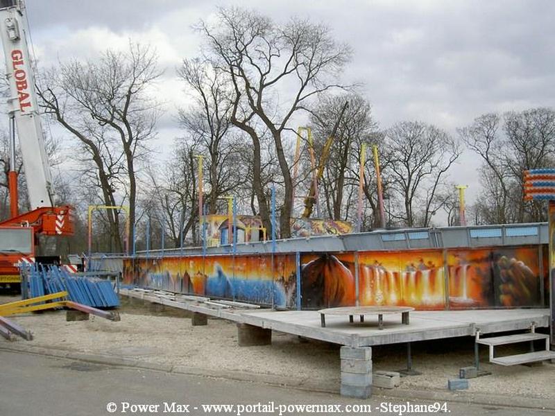 Foire-du-Trone-2005-montage-2005-76