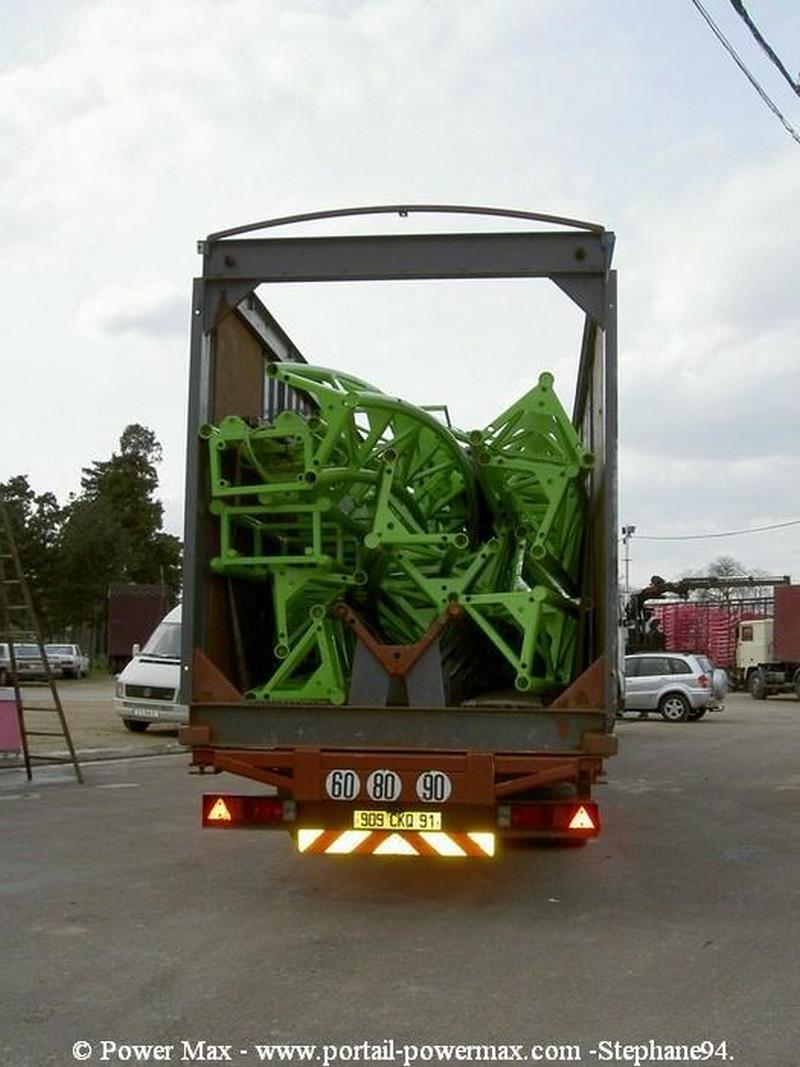 Foire-du-Trone-2005-montage-2005-97