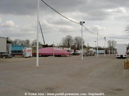 Foire-du-Trone-2005-montage-2005-110