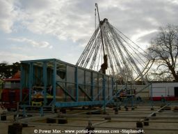 Foire-du-Trone-2005-montage-2005-218