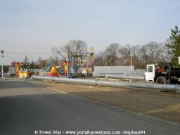 Foire-du-Trone-2005-montage-2005-223