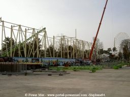 Foire-du-Trone-2005-montage-2005-225
