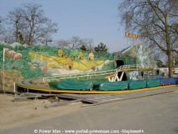Foire-du-Trone-2005-montage-2005-242