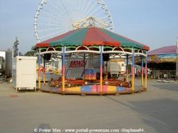 Foire-du-Trone-2005-montage-2005-248