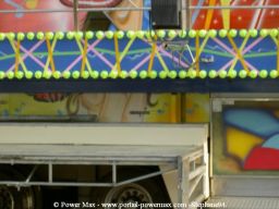 Foire-du-Trone-2005-montage-2005-255