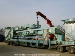 Foire-du-Trone-2005-montage-2005-257