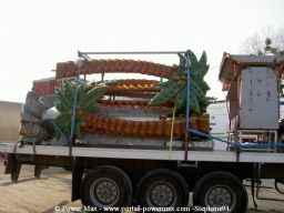 Foire-du-Trone-2005-montage-2005-263