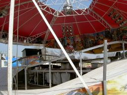 Foire-du-Trone-2005-montage-2005-293