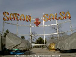 Foire-du-Trone-2005-montage-2005-330