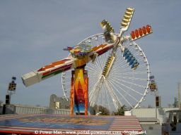 Foire-du-Trone-2005-montage-2005-338