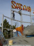 Foire-du-Trone-2005-montage-2005-349