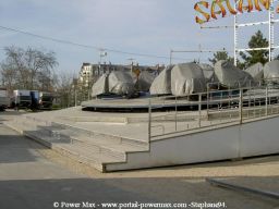 Foire-du-Trone-2005-montage-2005-352