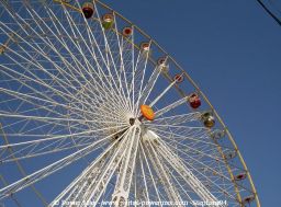 Foire-du-Trone-2005-montage-2005-377