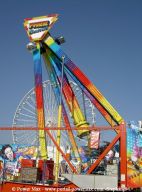 Foire-du-Trone-2005-montage-2005-381