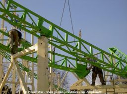 Foire-du-Trone-2005-montage-2005-409
