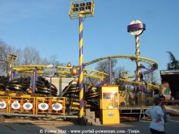 Foire-du-Trone-2005-montage-2005-438