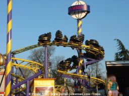 Foire-du-Trone-2005-montage-2005-439