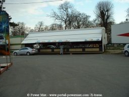Foire-du-Trone-2005-montage-2005-472
