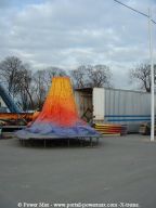 Foire-du-Trone-2005-montage-2005-496