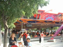 Nimes-2006-02